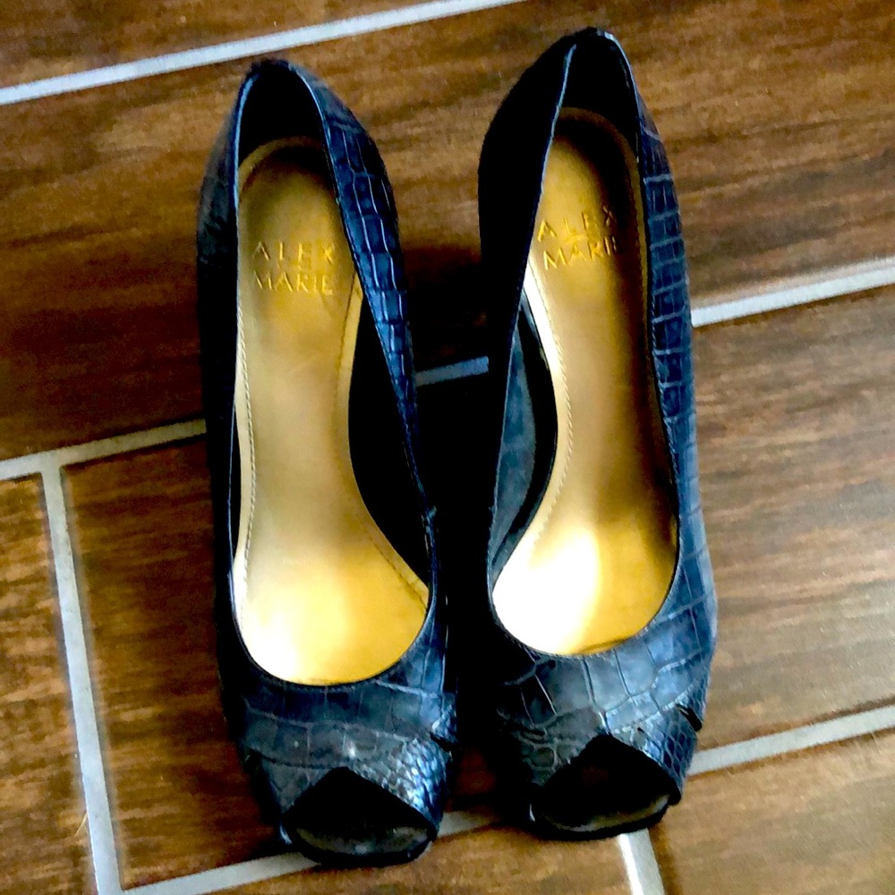 Alex Marie Heels